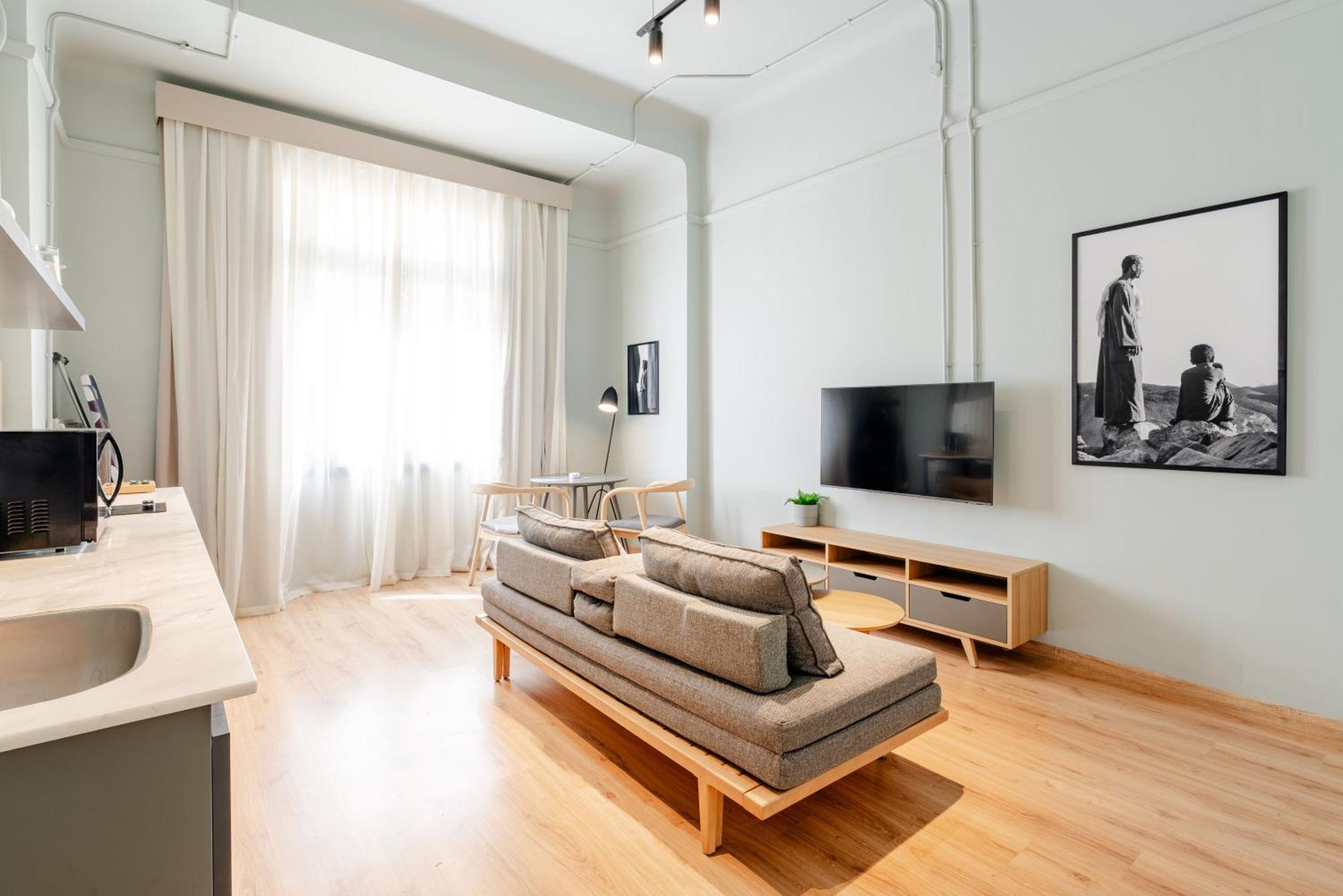 Grey L Studio Apartments Downtown Alexandria Menasce House المظهر الخارجي الصورة