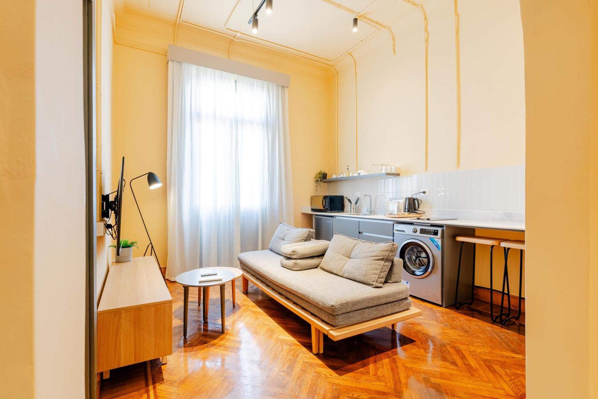 Grey L Studio Apartments Downtown Alexandria Menasce House المظهر الخارجي الصورة